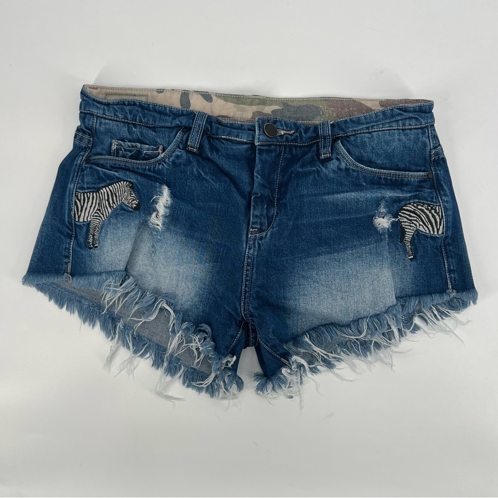 BLANKNYC Little Pixie Cut Off Zebra Jean Shorts Size 30 Women’s